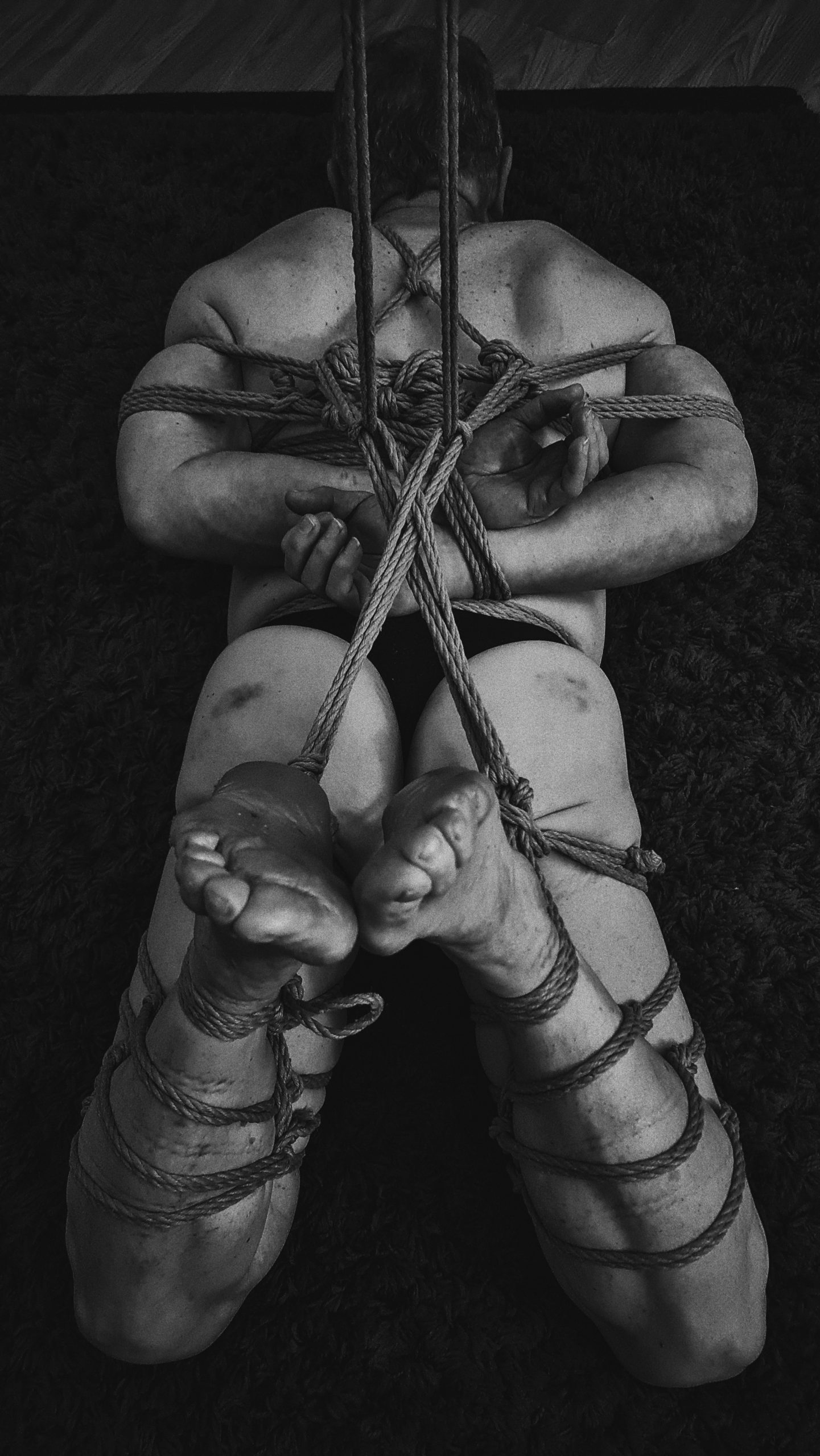 Shibari worship femdom whip mistress london dominating rubber slave kinky domina kink bdsm mistress